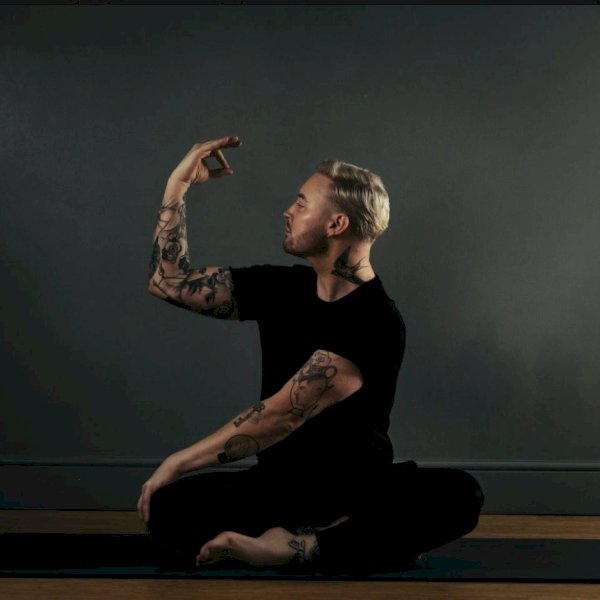 New Year Cleanse and Tone workshop with Jamie John at New Energy Yoga in Winchester, Hampshire